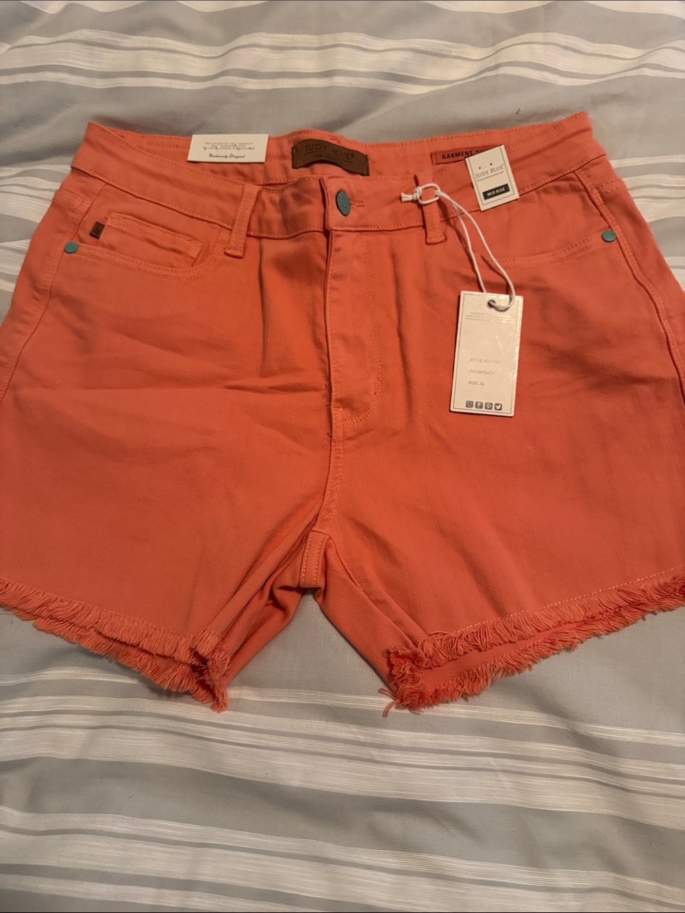 Judy Blue Coral Frayed Hem Jean Shorts